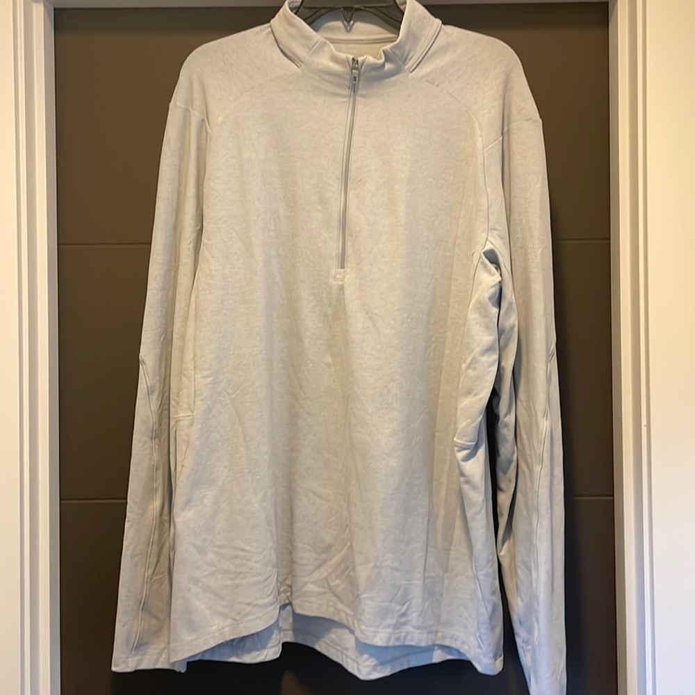 Soft Lululemon Men’s Half Zip